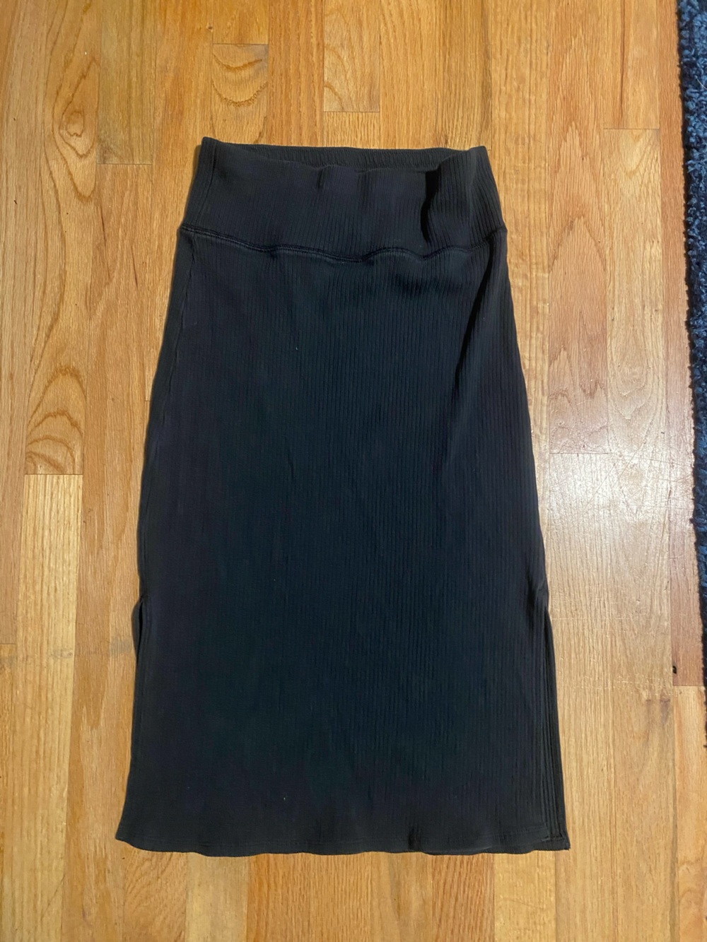 Aerie Black Ribbed MIDI Skirt